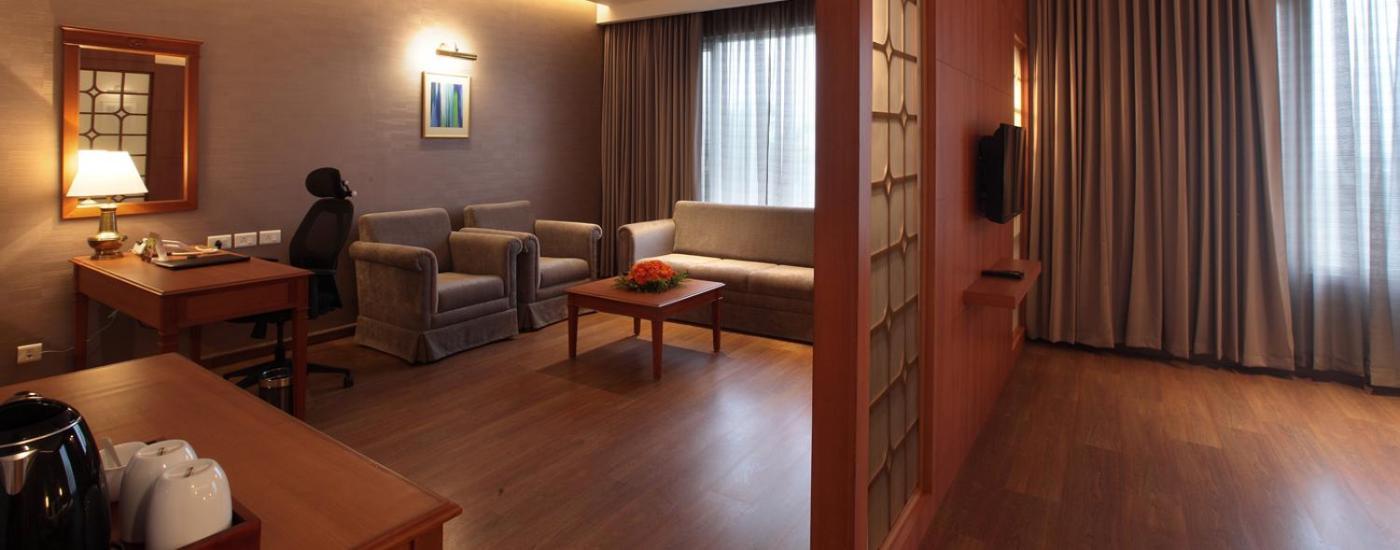 Monsoon Empress Kochi Otel Dış mekan fotoğraf