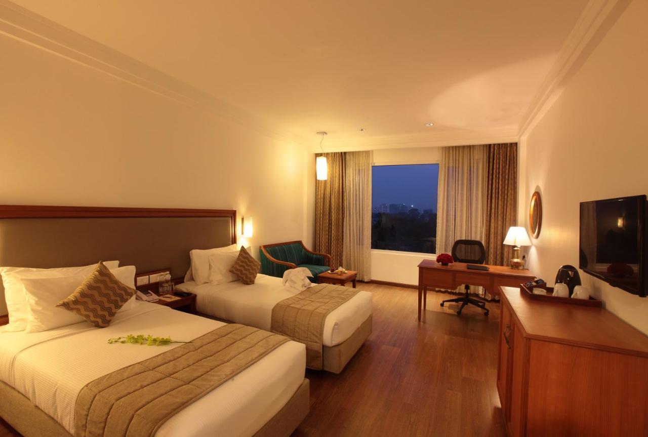 Monsoon Empress Kochi Otel Dış mekan fotoğraf