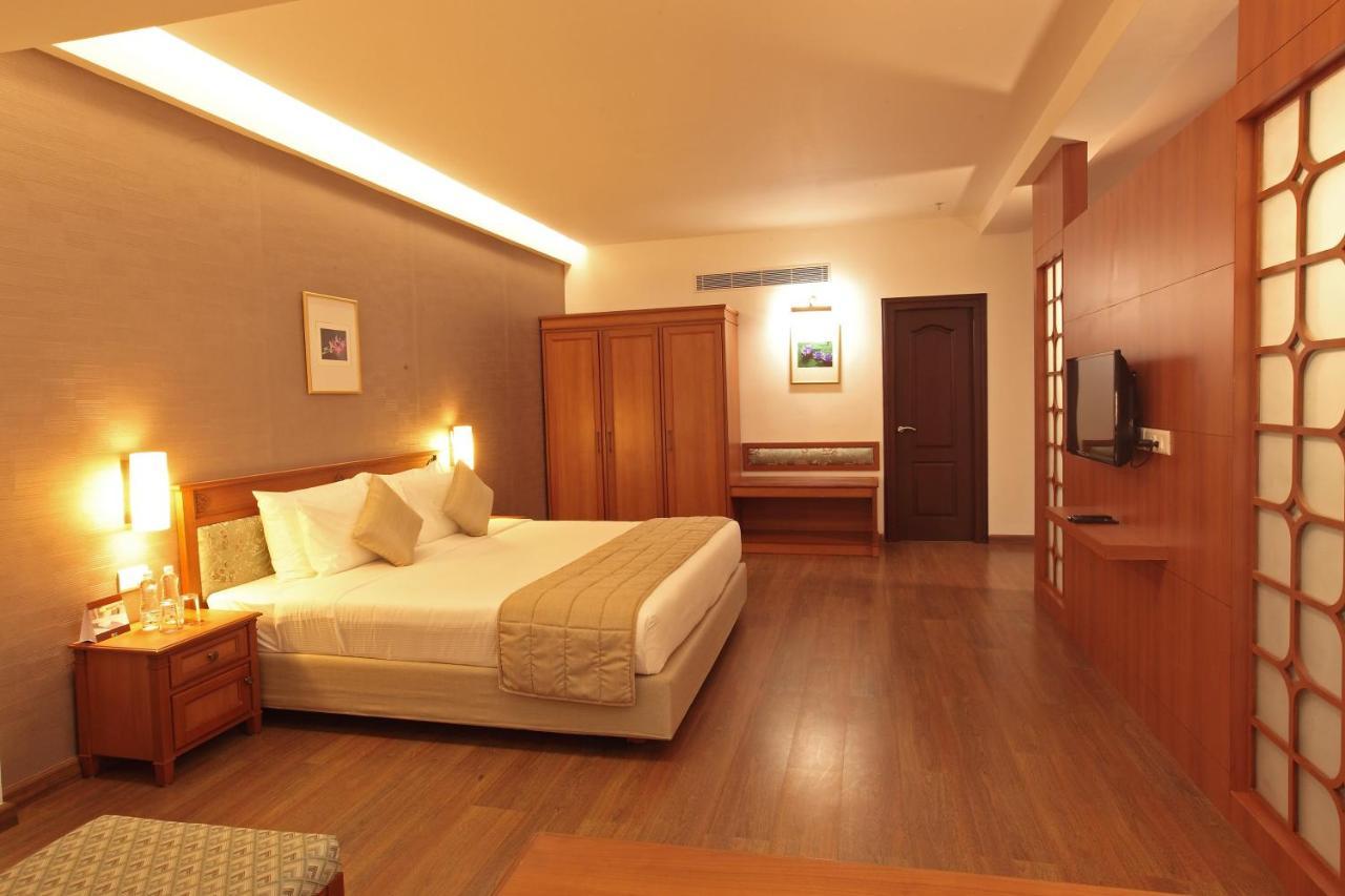 Monsoon Empress Kochi Otel Dış mekan fotoğraf